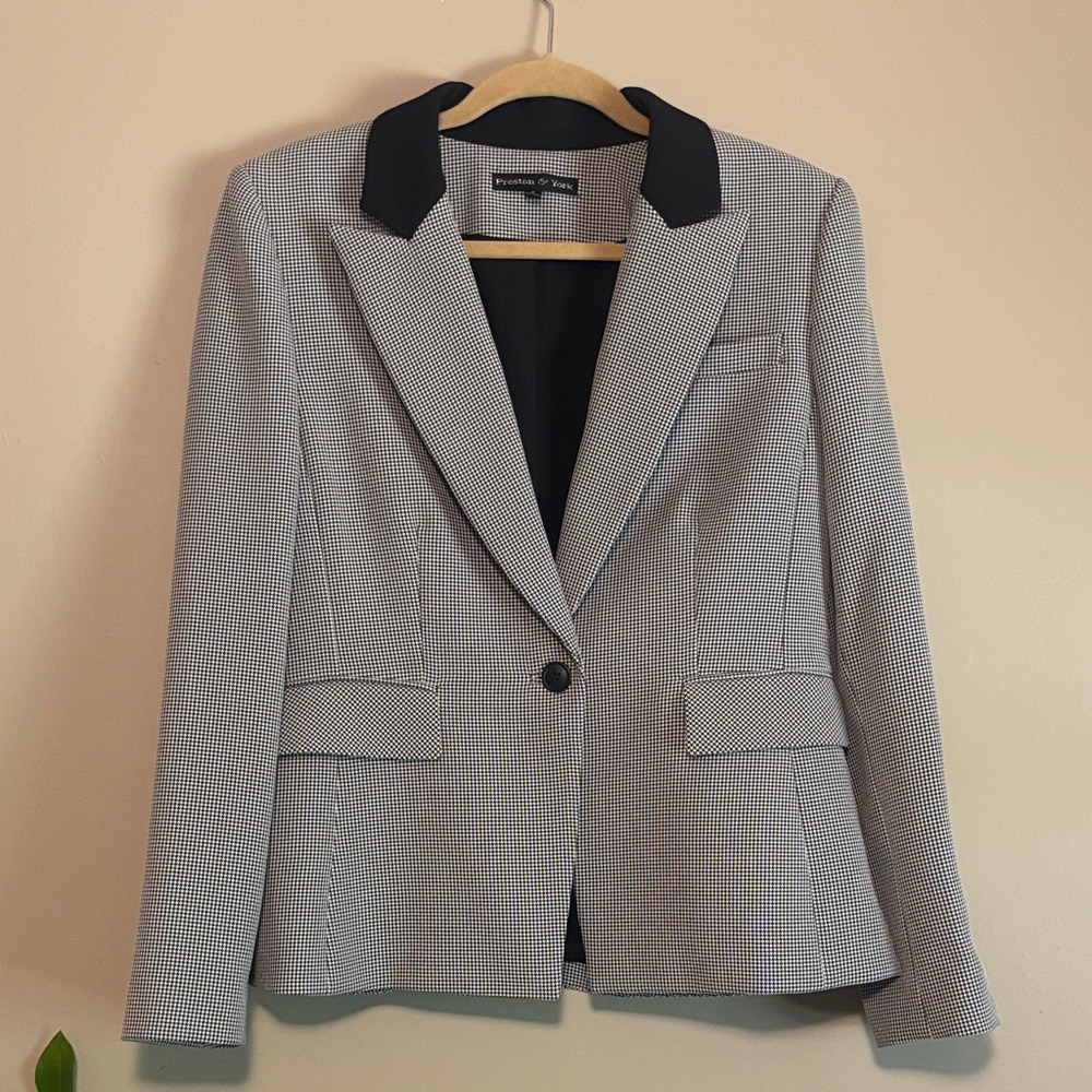 Preston & York Black and White Checkered Blazer - Size 8